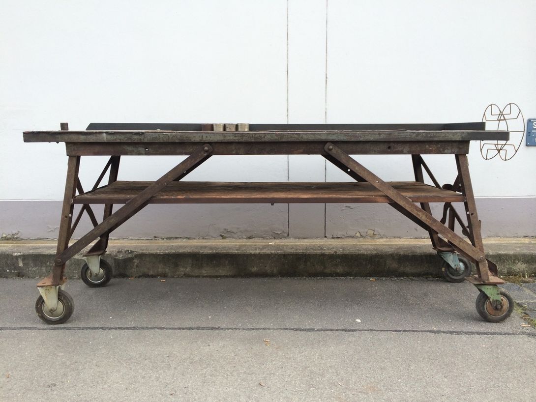 Foto Huge Antique Workbench on Wheels h108x270x80