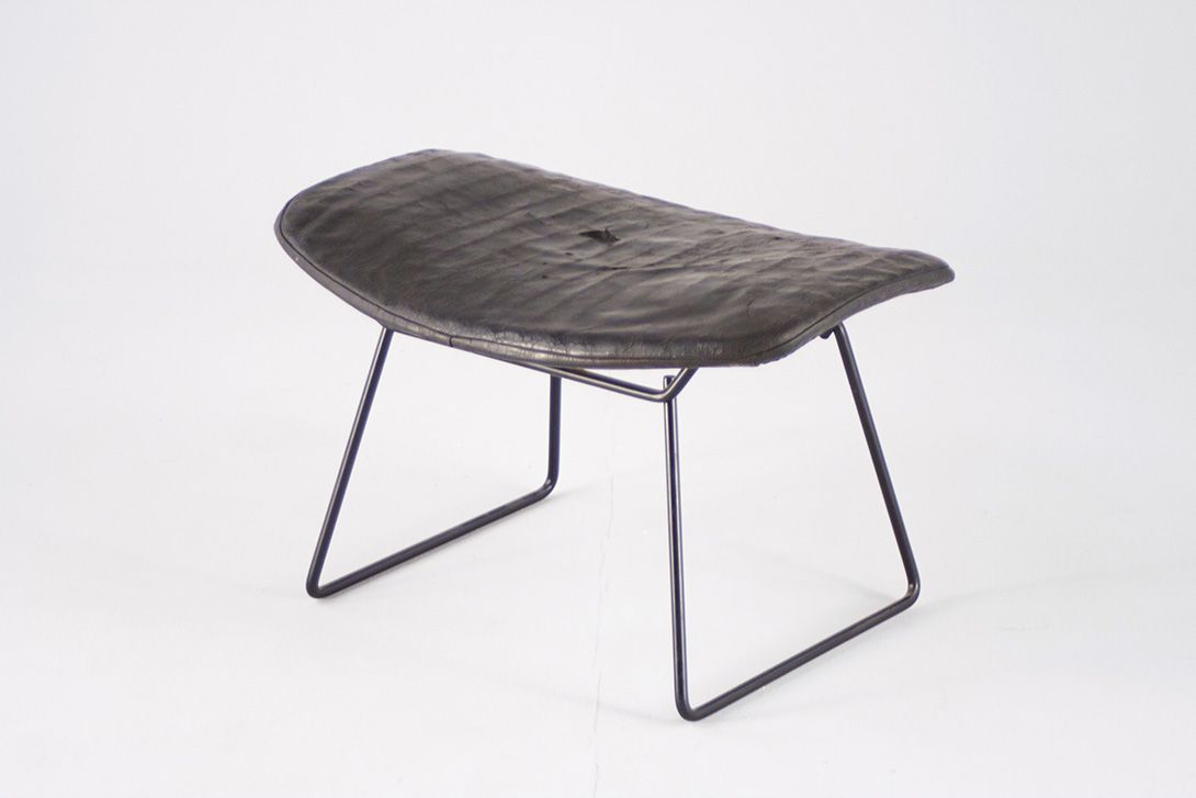 Foto Ottoman for Bird Chair Harry Bertoia Vintage Leather