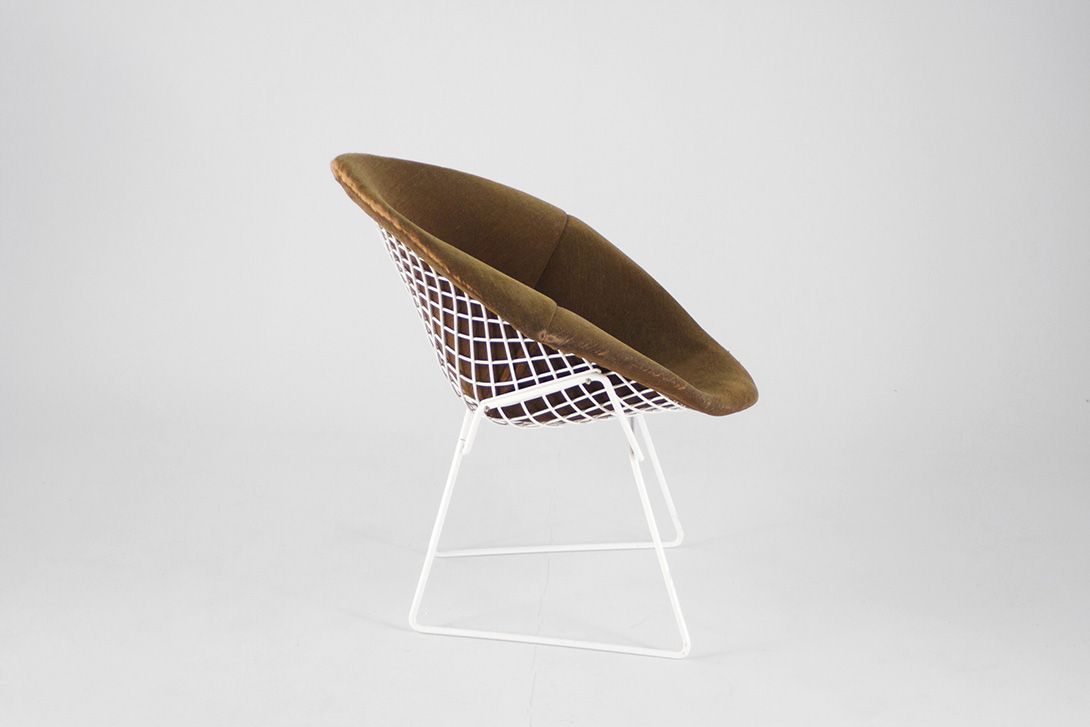 Foto Little Diamond Chair Harry Bertoia White with Original Brown Upholstery
