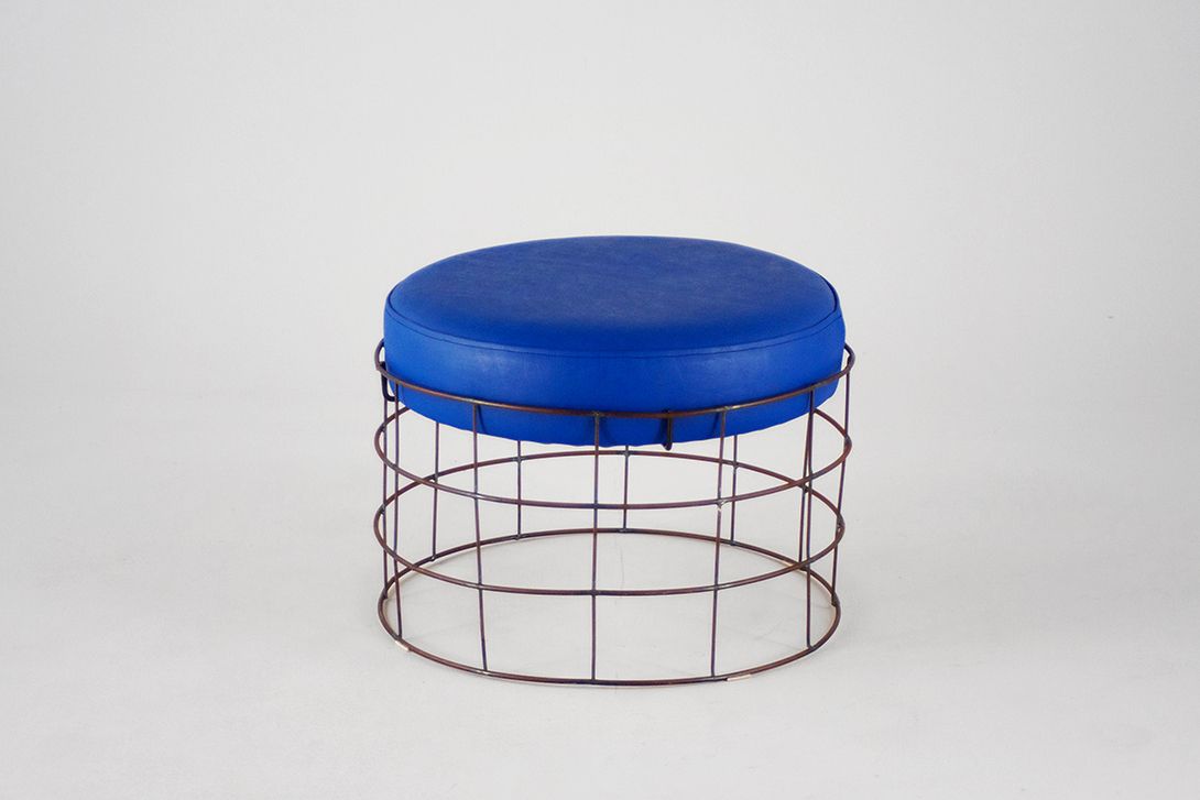 Foto Panton Stool Metal/Leather