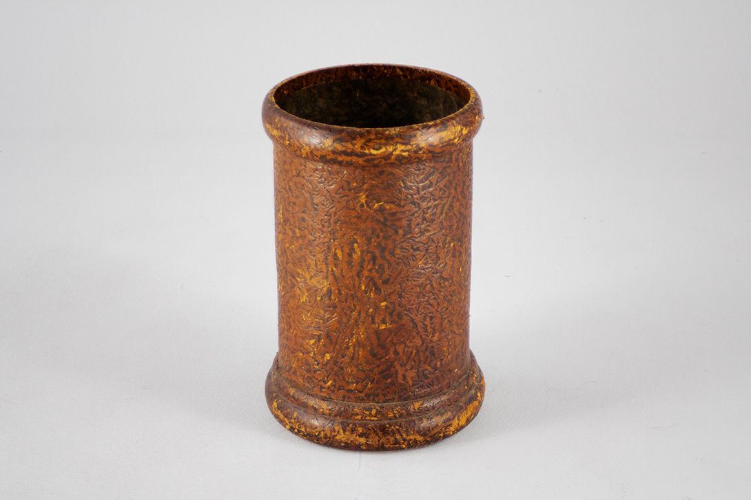 Foto Wooden Waste Basket, Wilhelminian Aera