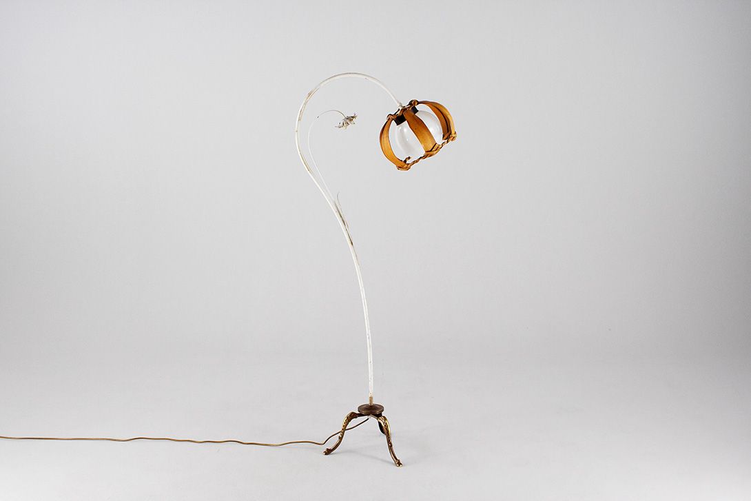 Foto Floor Lamp Metal Flowers Frosted Glas Ball in Bamboo Shade h140 G2