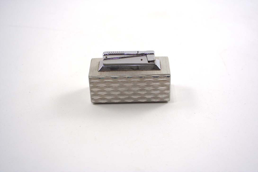 Foto Table Lighter, Chrome, 1964