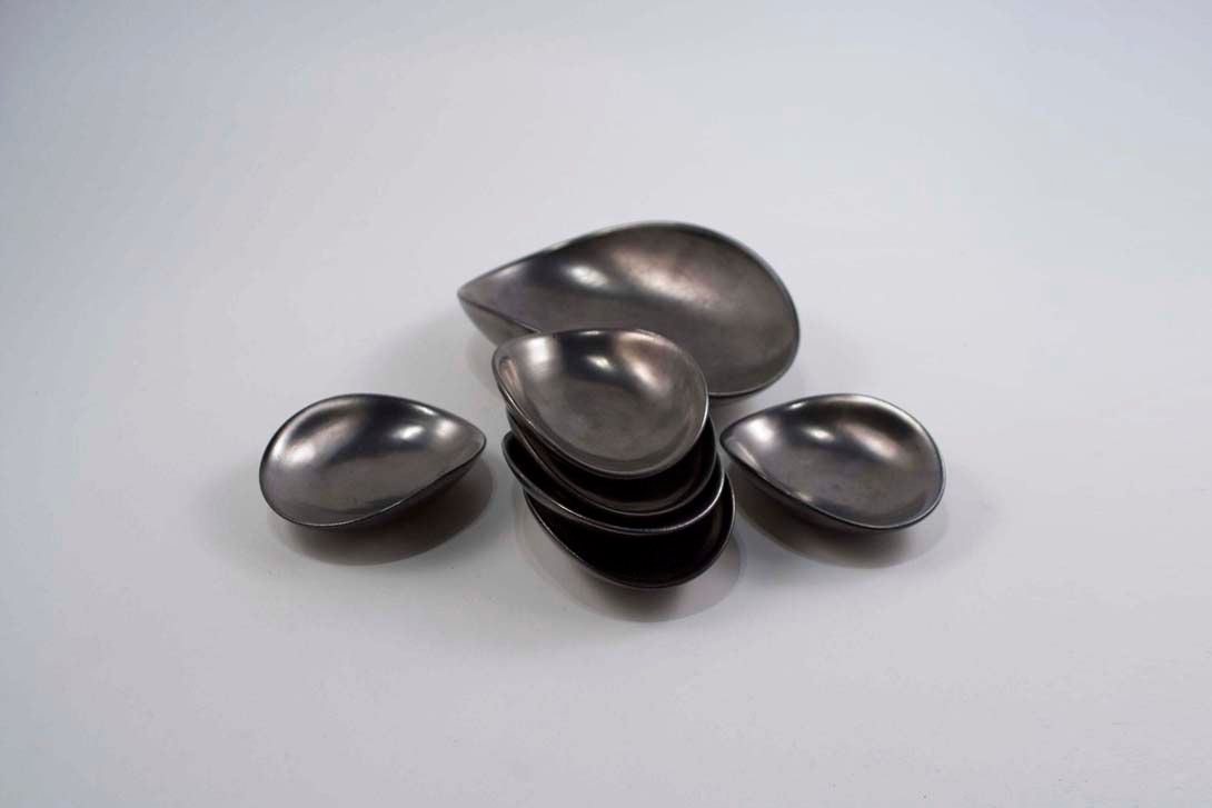 Foto Snack Bowls Set, Oval Shape, Elegant Nacre Black, 1969