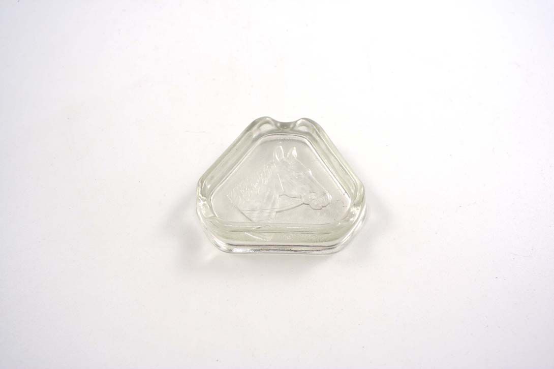 Foto Ashtray, Transparent Glass with Horse Head