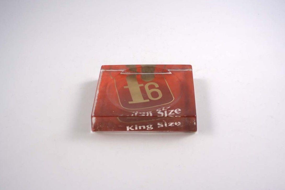 Foto Ashtray F6, Flat Square Glass Plate