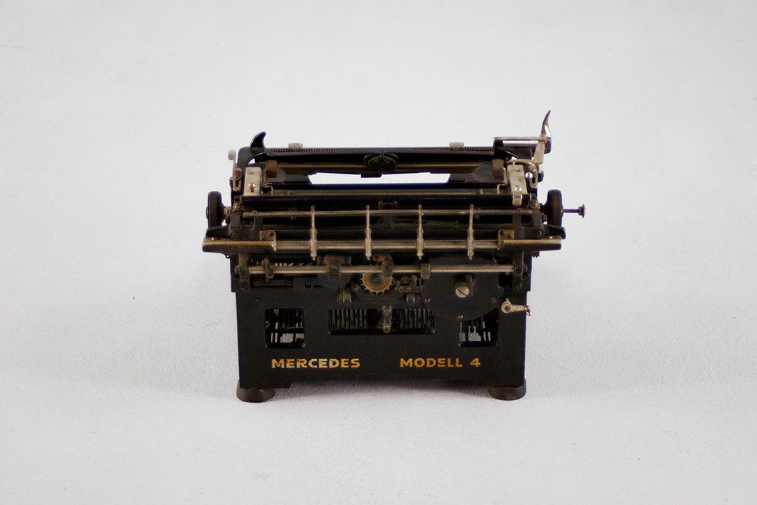 Foto Mercedes Typewriter Modell 4