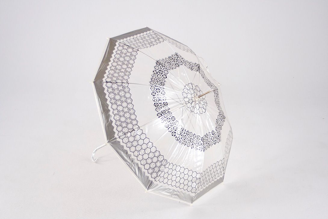 Foto White Plastic Umbrlla, Hexagon Print, Chrome Stick