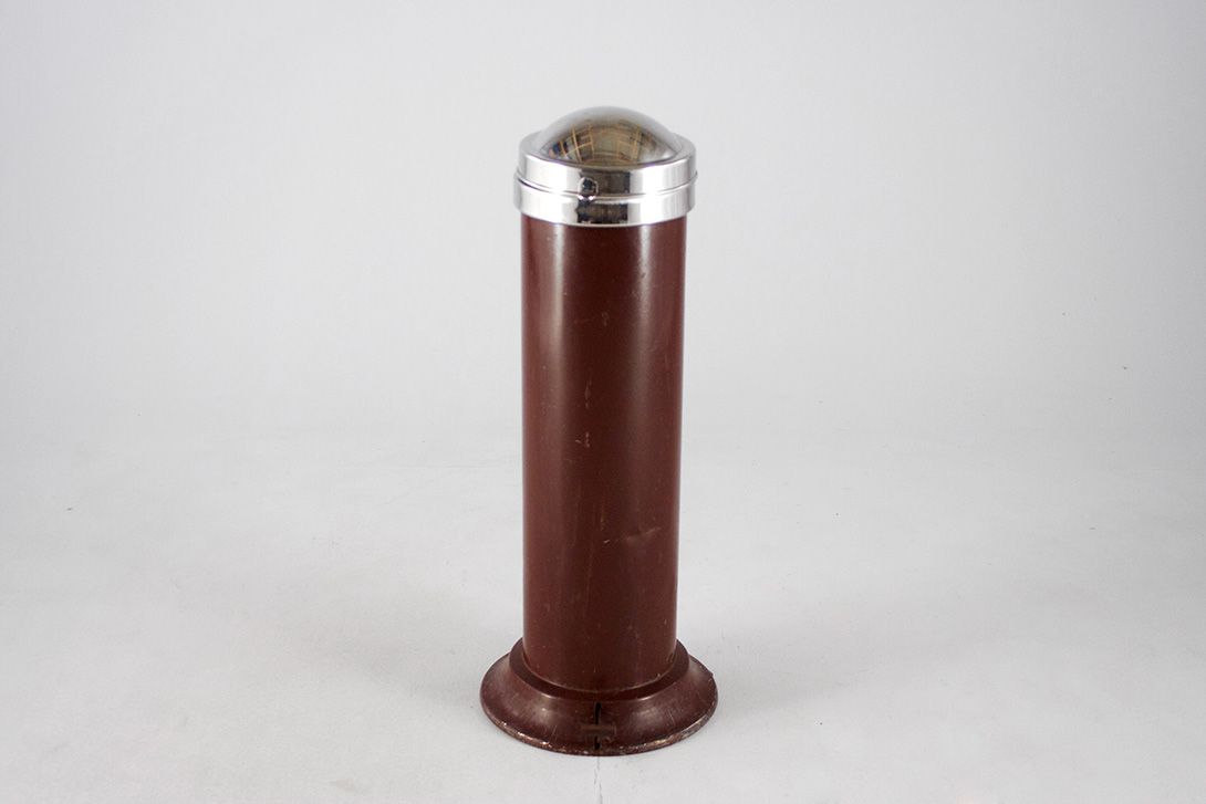 Foto Brown, Cylindric Metal Wastebin / Pedal Bin