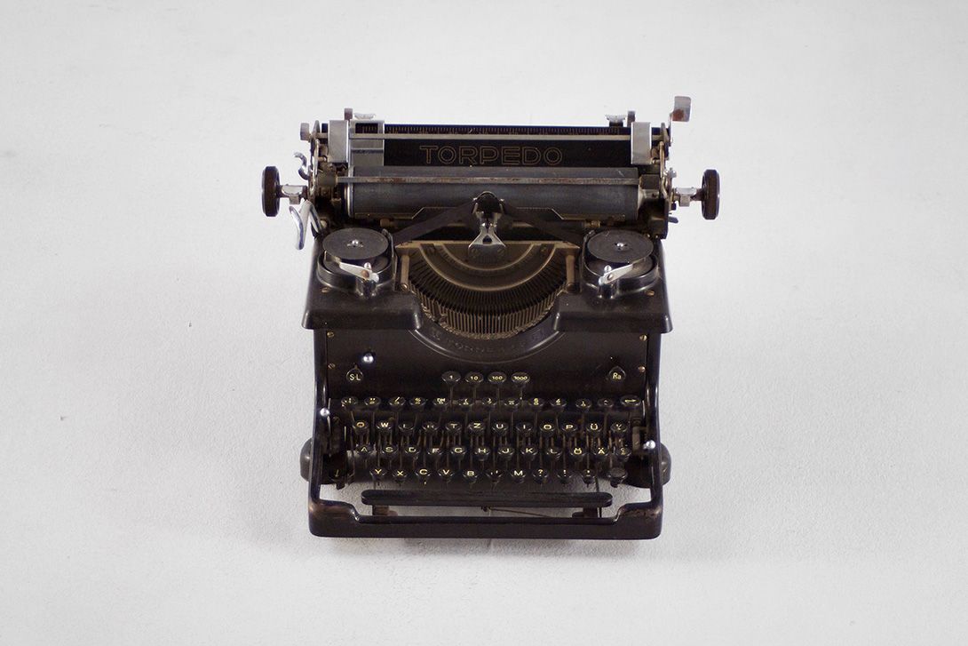 Foto Torpedo Typewriter