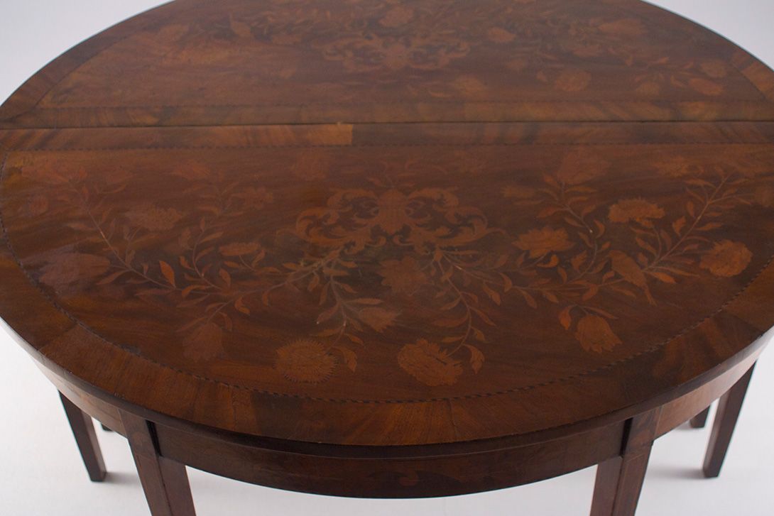 Foto Classicism Wooden Inlayed Round Table / 2 half round Consoles h72x123