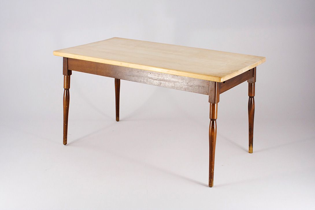 Foto Chippendale Rustic Wooden Dining Table 1940 h77x140x80