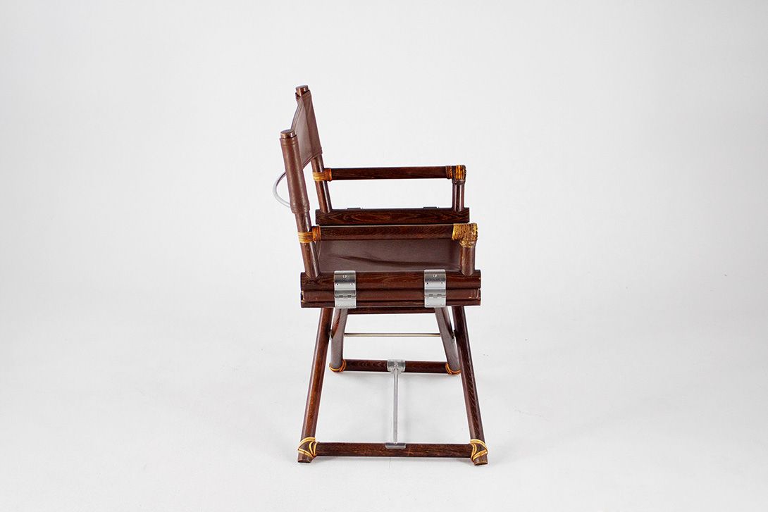 Foto McGuire Oak and Leather X-Chair / Director Chair