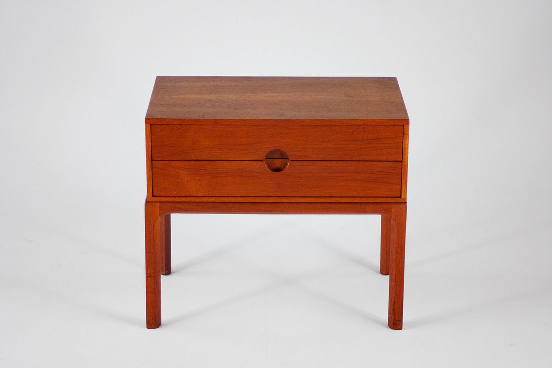 Foto Aksel Kjersgaard Bedside Table for Odder h52x60x36