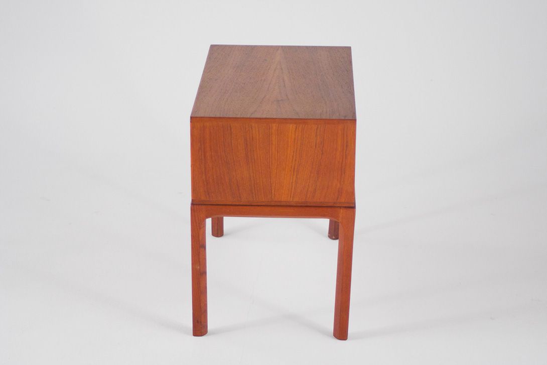Foto Aksel Kjersgaard Bedside Table for Odder h52x60x36