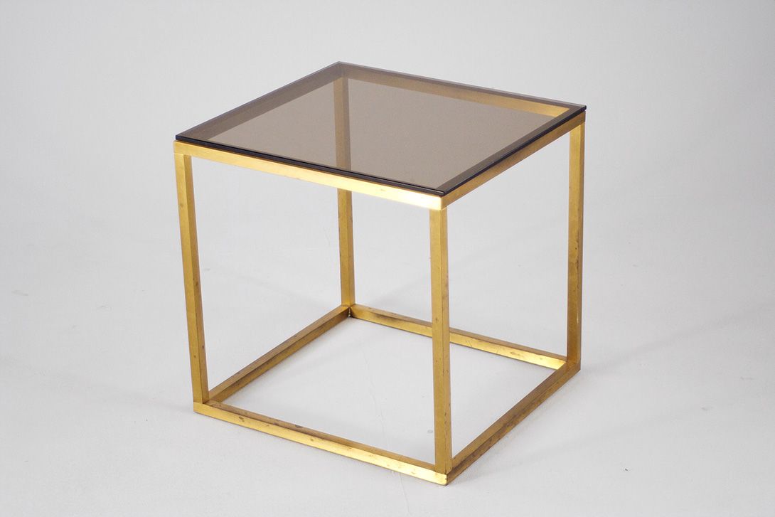 Foto Hollywood Regency Coffee Table Brass with Smoked Glass 1967 h51x51x51