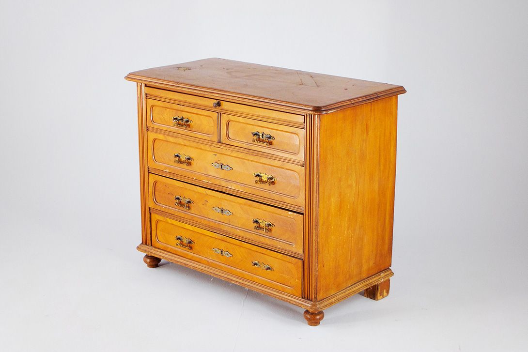 Foto German Wooden Dresser Historism 1940