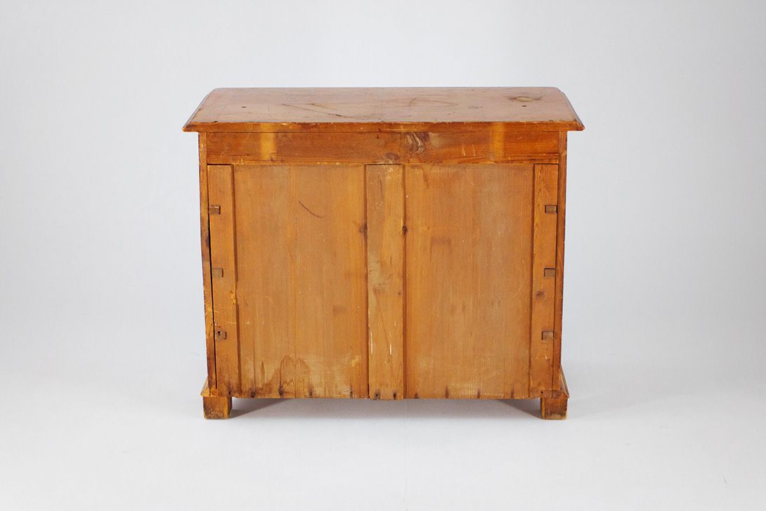 Foto German Wooden Dresser Historism 1940