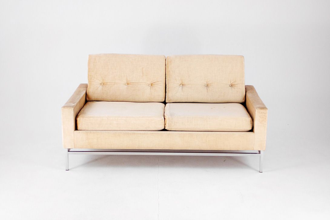 Foto Classic Knoll Sofa Two-Seater Nude Velvet 1959 h70x145x80