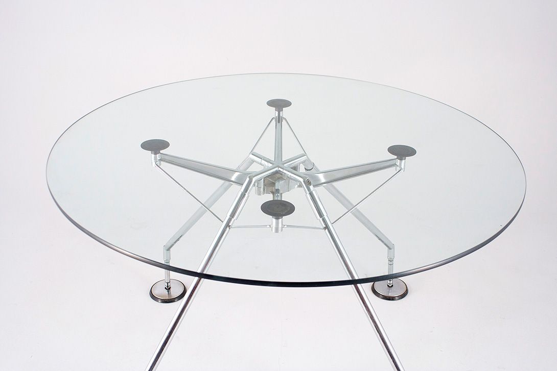 Foto Round Glass Table Nomos by Norman Foster for Tecno h75x120