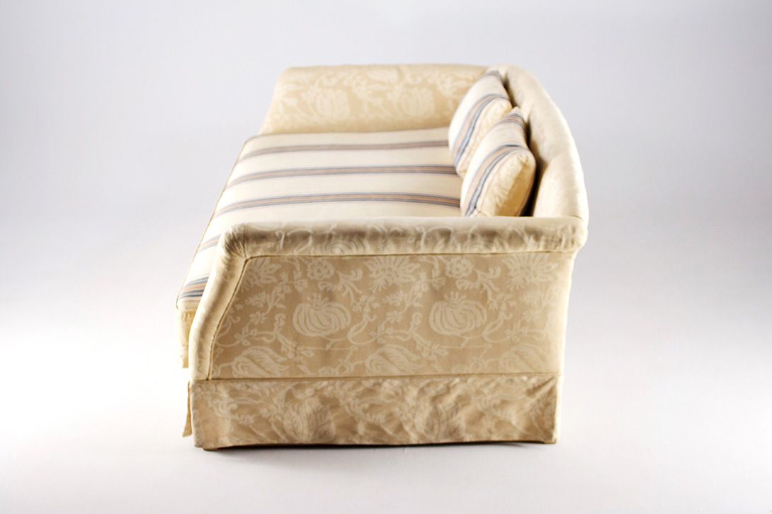 Foto Baroque Deep Seating Sleeping Couch 1960´s h71x213x107