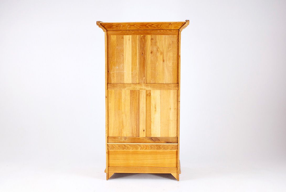 Foto Weapon Cabinet