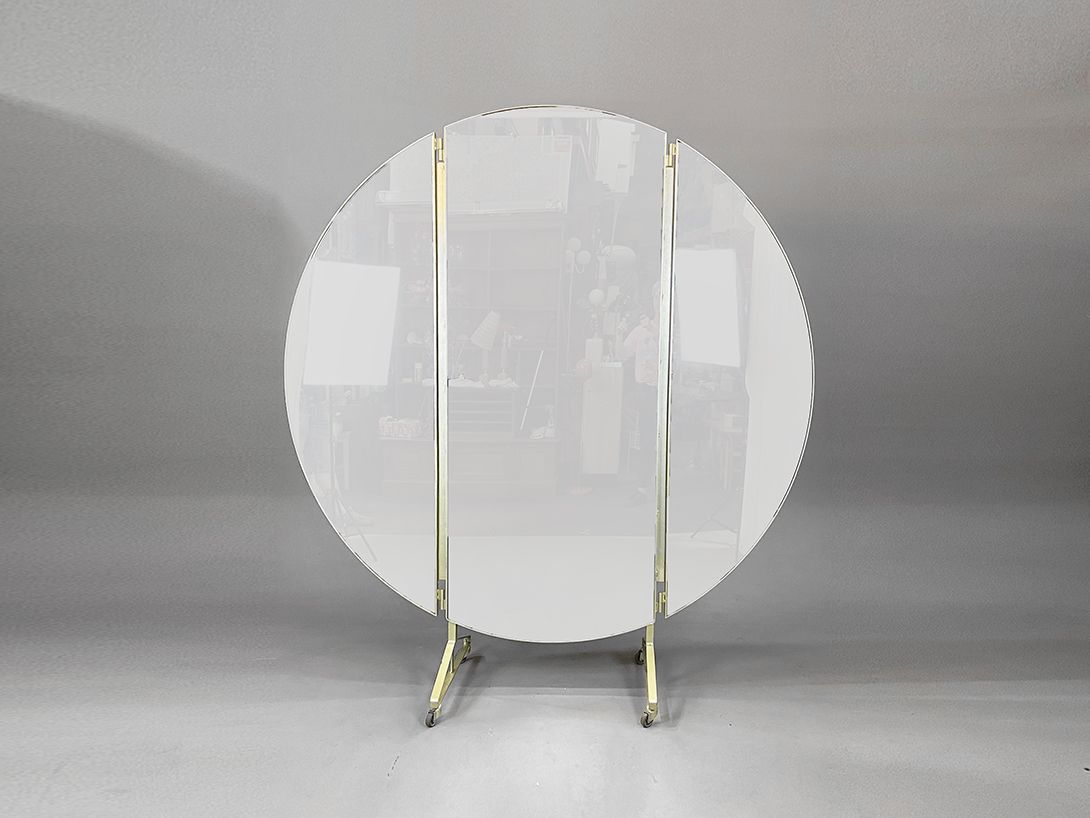 Foto Round Standing Mirror Two-Sided On Wheels Ø 220 Netherlands 1970
