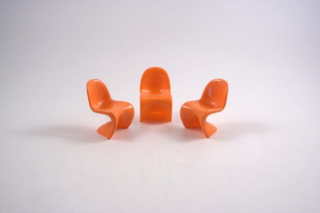 Foto Panton Orange Doll Chairs
