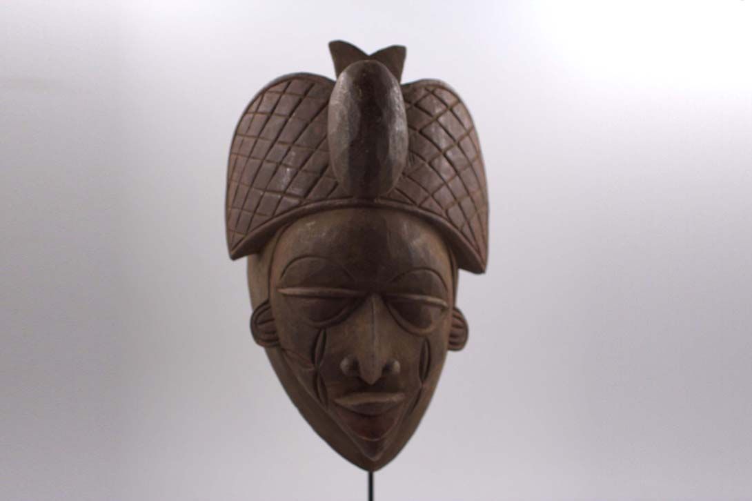Foto Holy Mask Kenya 1935
