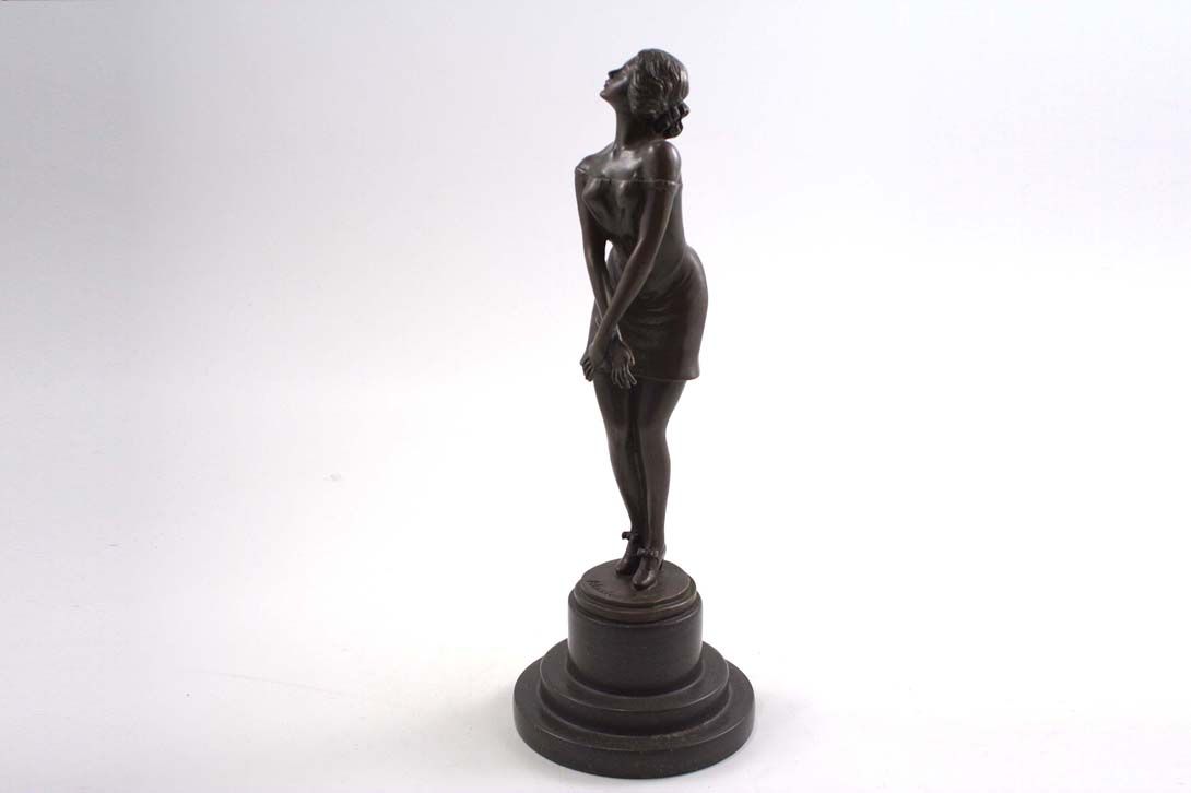 Foto Woman Sculpture h37x16