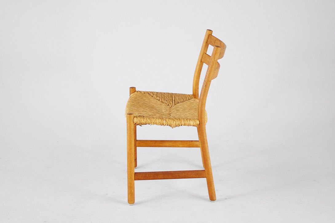 Foto Wooden Chair with Papercord Seating *
