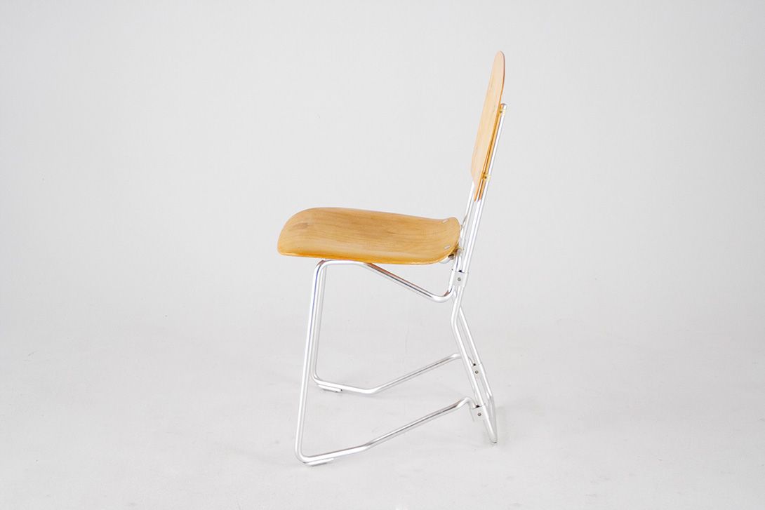 Foto Classy Light Plywood Wirth Aluflex Chair *