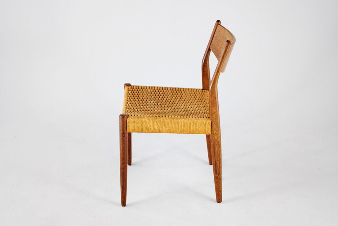 Foto Danish Wenge Chairs with Papercord Seating *