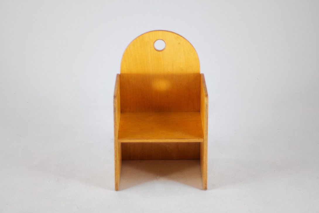 Foto Simple 4-Piece Geometrical Plywood Children&#8217;s Chair *