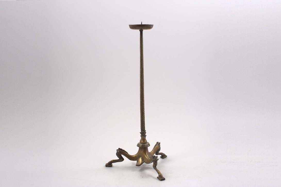 Foto Brass Candlestand Three Horse Legs 1895 Lausitz h43