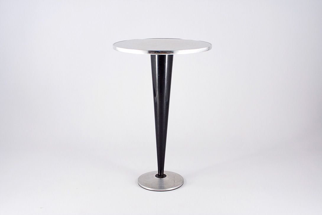 Foto Modular Cone Ice Cafe Table with Round Metal Top 1956 h106x70