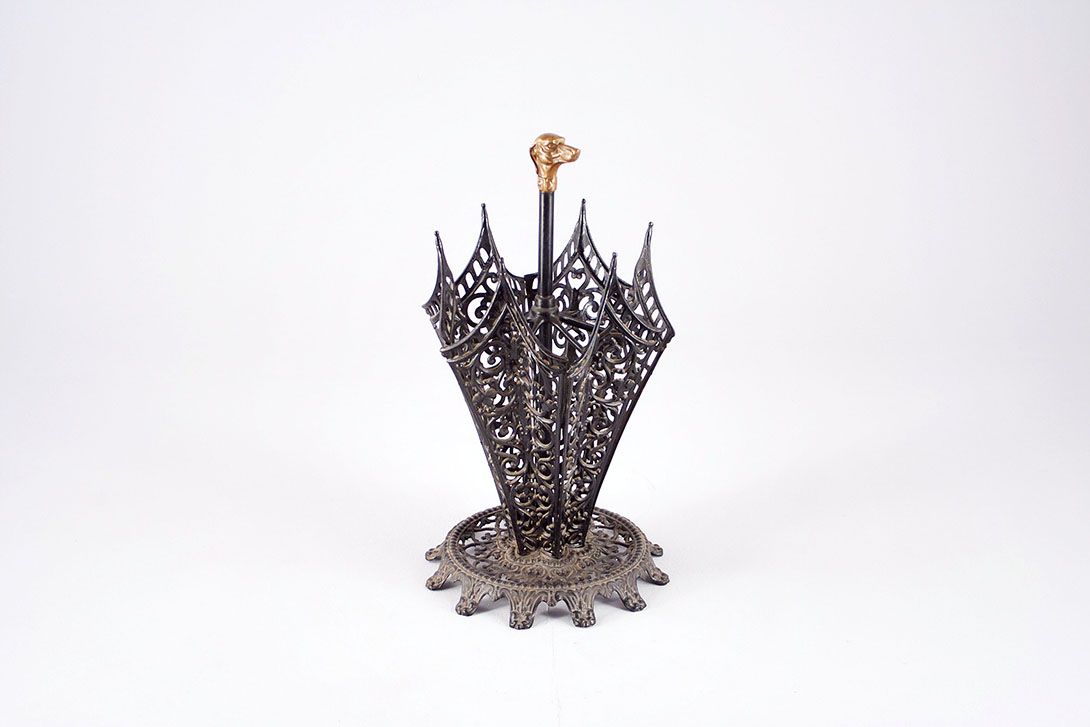 Foto Vintage Iron Umbrella Stand Brass Hound&#8217;s Head Handle France 1886