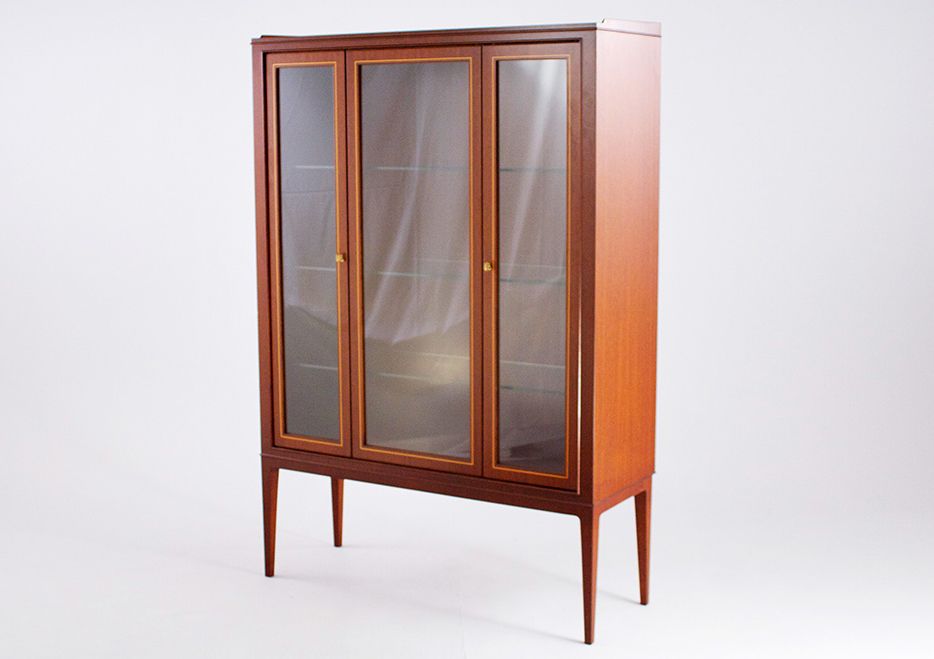 Foto Cherry Wood Glass Cabinet Deutsche Werkstätten 1920 h170x115x42