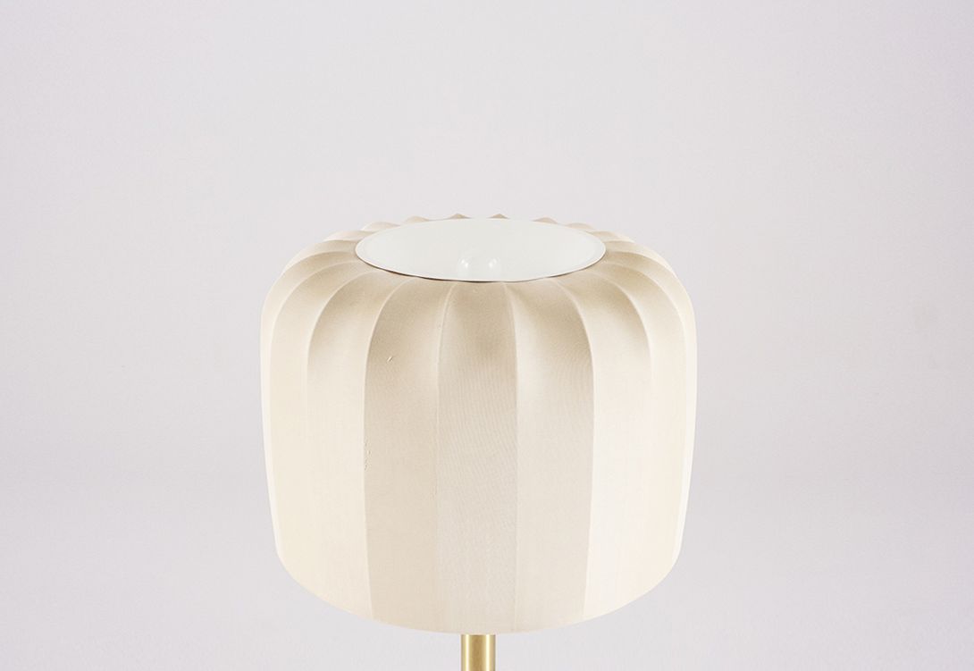 Foto Brass Table Lamp with Off-White Shade h92