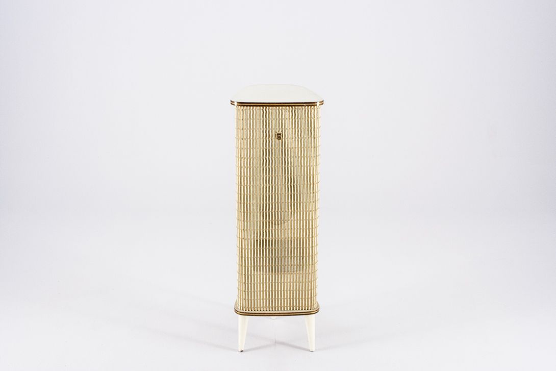 Foto Grundig Loudspeakers on Stands 1953 h80x26