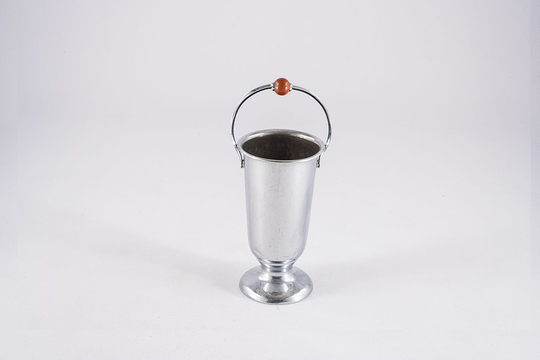 Foto Silver Umbrella Stand With Red Knob