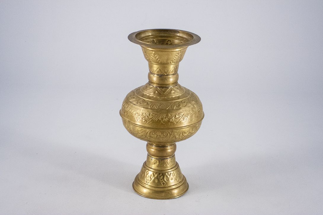 Foto Gold Metal Vase h63