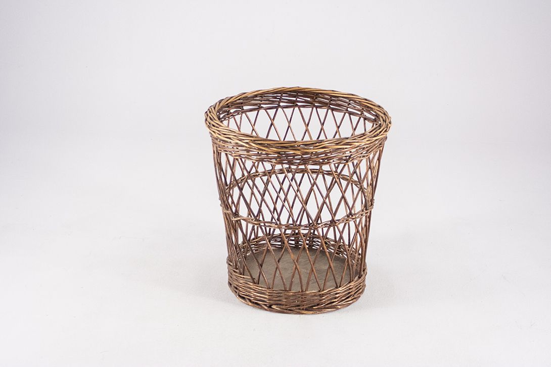 Foto Brown Woven Paper Waste Basket h49x46 France 1955