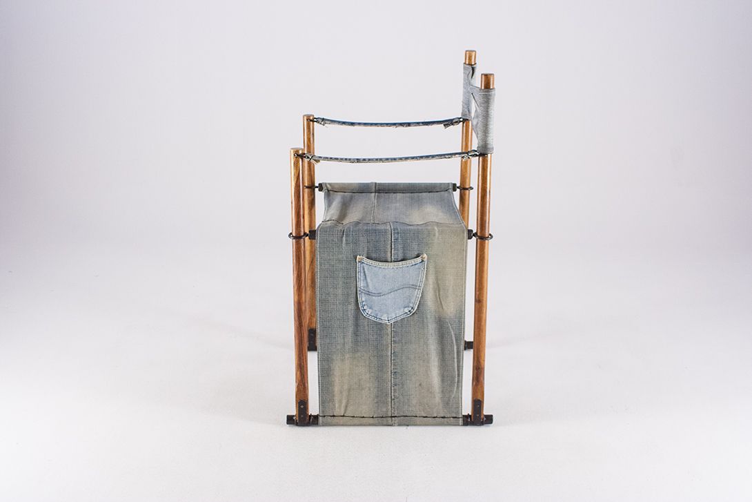 Foto Jeans Styled Director Chair