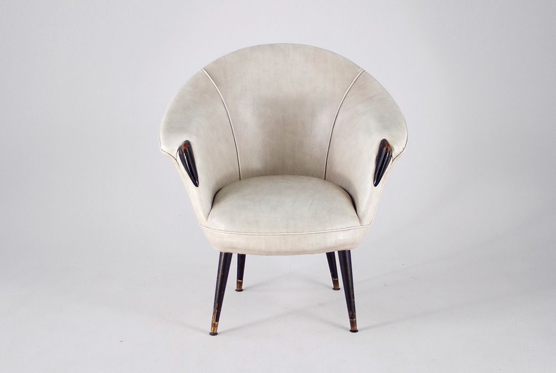 Foto 1950&#8217;s Leather Cocktail Chair