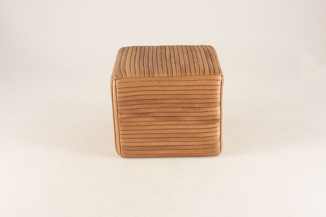 Foto De Sede Leather Cube h40x47
