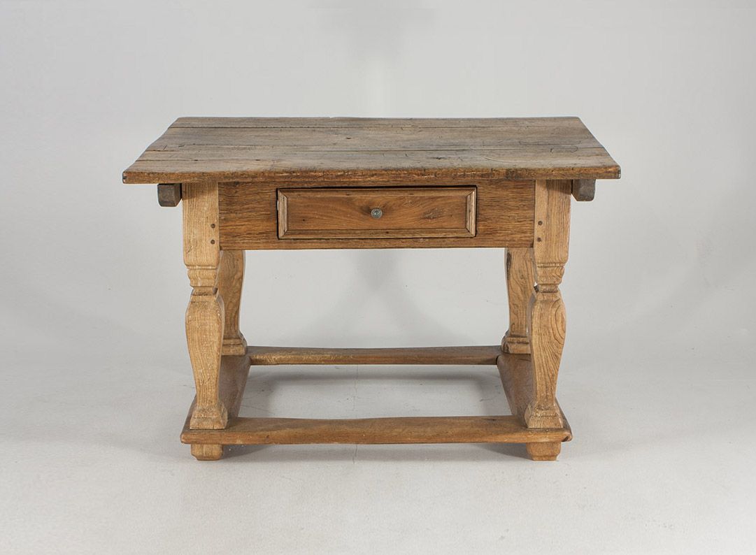 Foto Biedermeier Walnut Wooden Dining Table 1840 h79x121x97 **