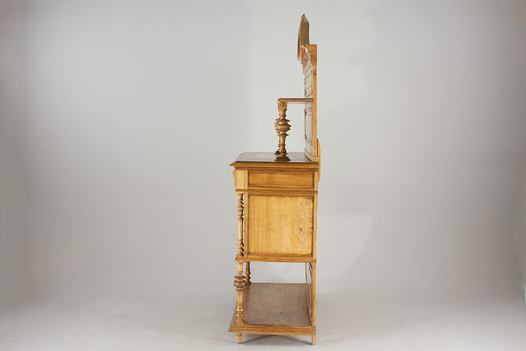 Foto Walnut Cupboard Rhineland 1860 *N