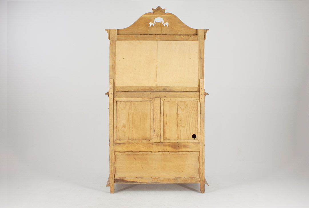 Foto Walnut Cupboard Rhineland 1860 *N