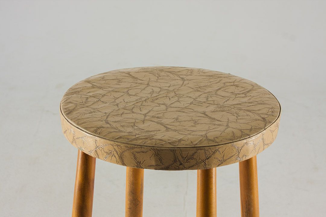 Foto Beige Bar Stool